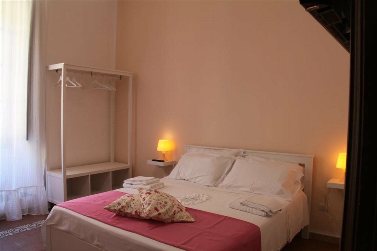 B&B Le Porte Di Napoli Dış mekan fotoğraf
