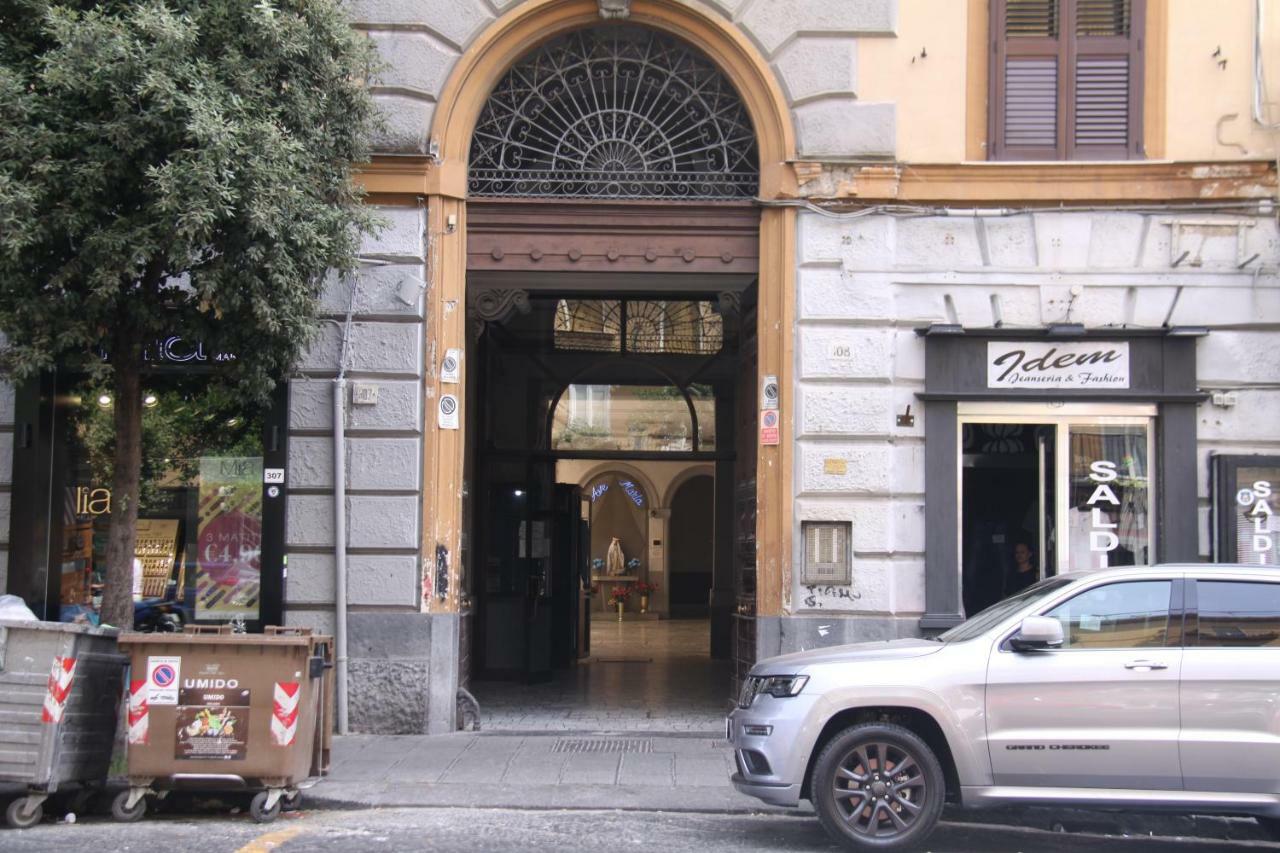 B&B Le Porte Di Napoli Dış mekan fotoğraf